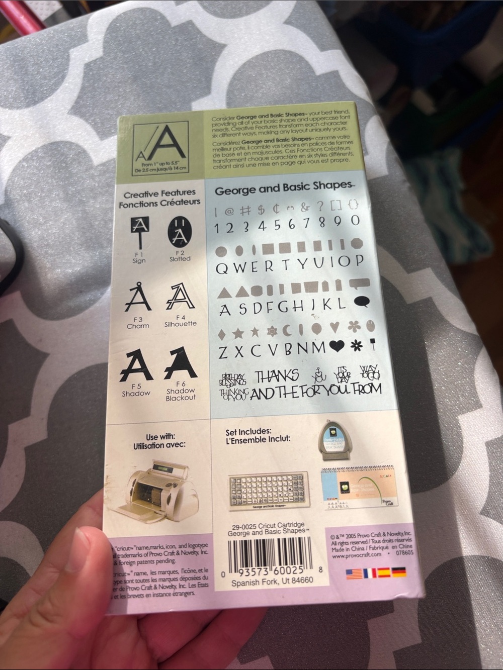 Cricut Personal Electronic Cutter with 5 cartidges. - Picture 13 of 13